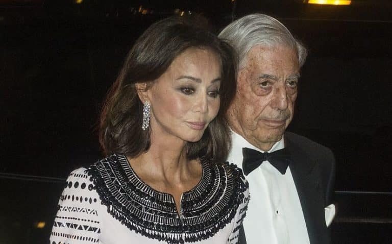 Los Vargas Llosa se rompen: Padre e hijos se atacan públicamente por culpa de Isabel Preysler