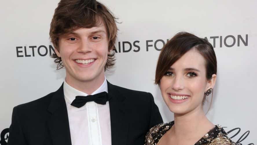 Emma Roberts tuvo una relación sentimental con el actor Evans Peters.