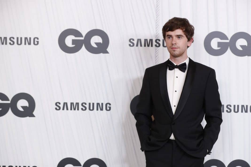 Freddie Highmore abuela gallega