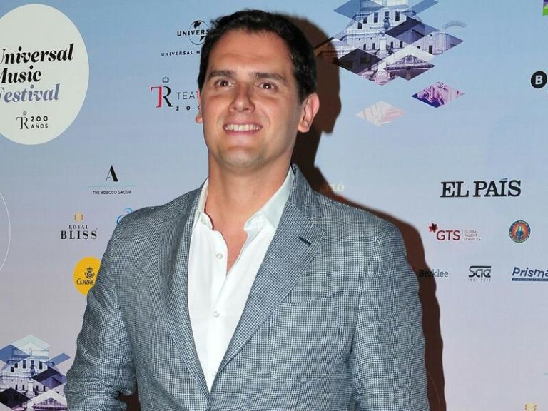 Albert Rivera rompe su silencio tras sus cómplices imágenes con Aysha Daraaui