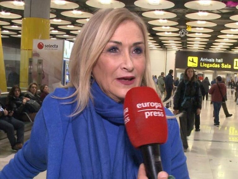 Cristina Cifuentes: horrorizada con las declaraciones de Ángel Cristo Jr. sobre su madre