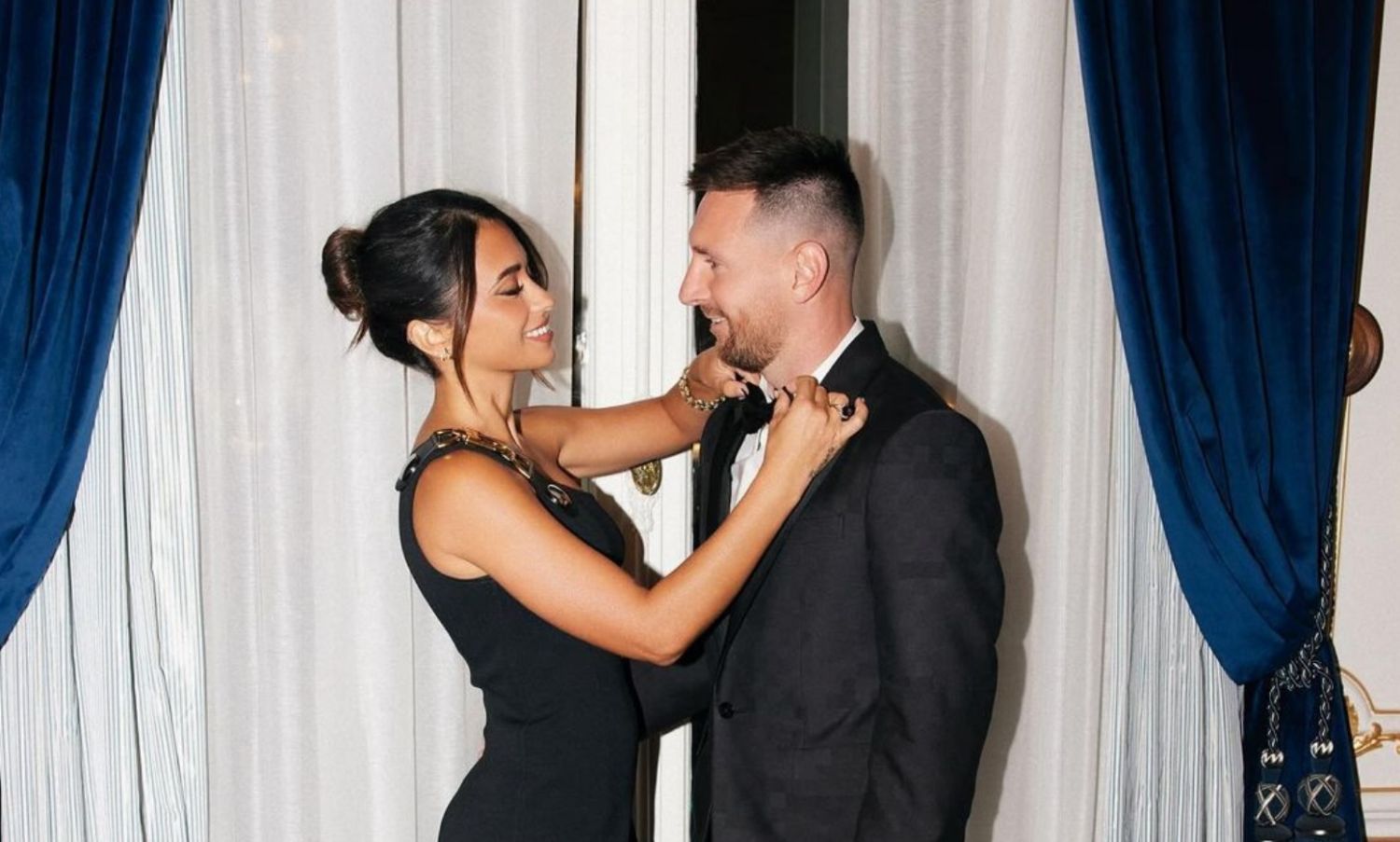 Antonella junto a Messi momentos antes de la gala del Balón de Oro