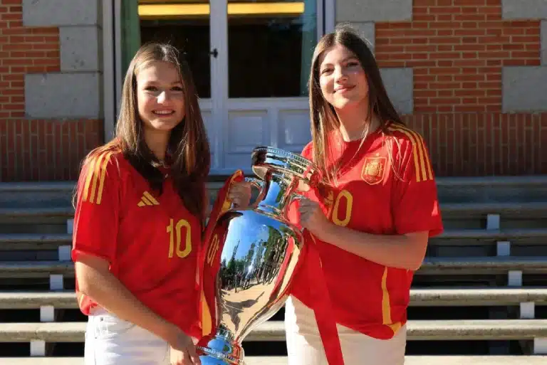 Leonor y Sofía comparten jugador preferido en la Selección