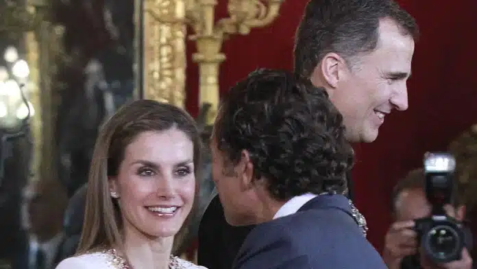 Álvaro Fuster y la reina Letizia