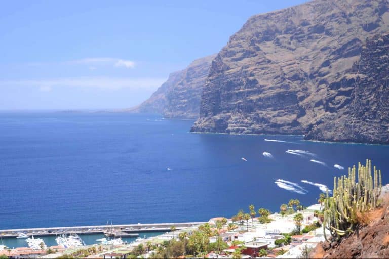 Entre playas y montañas, una guía musical para explorar Tenerife